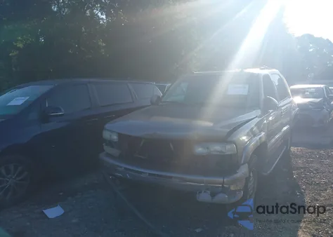 2003 Chevrolet Tahoe Lt z USA, uszkodzony, nr VIN 1GNEC13Z83J308150